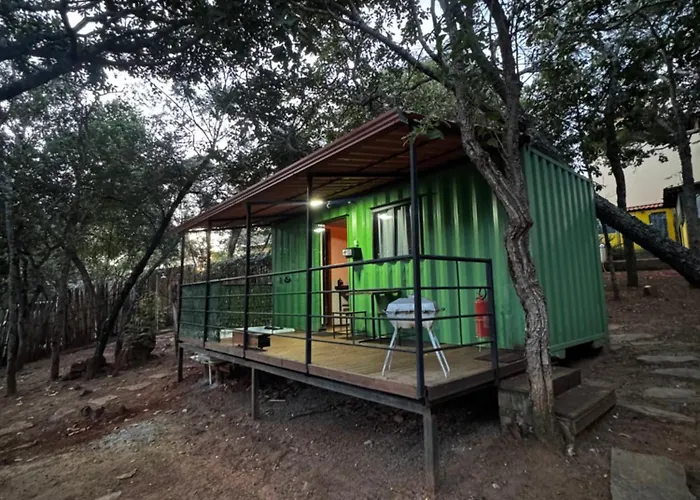 Pousada Cipó Container Chalés Privativos com lareira - Centro da cidade
